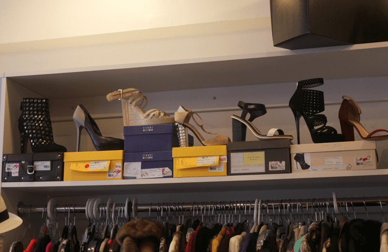 fendi staurtweitzman shoes style shop samplesale fashionblog blogger missyonmadison sinnstyle sellitnowny heels