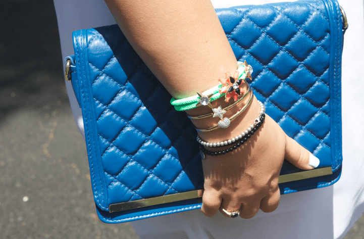 cobaltbag cobaltblue jewels jewelry style blign bracelets missyonmadison blog blogger cobaltclutch fashion style stylblog blogger fashionblogger tiffany goldbangles nordstrom armparty