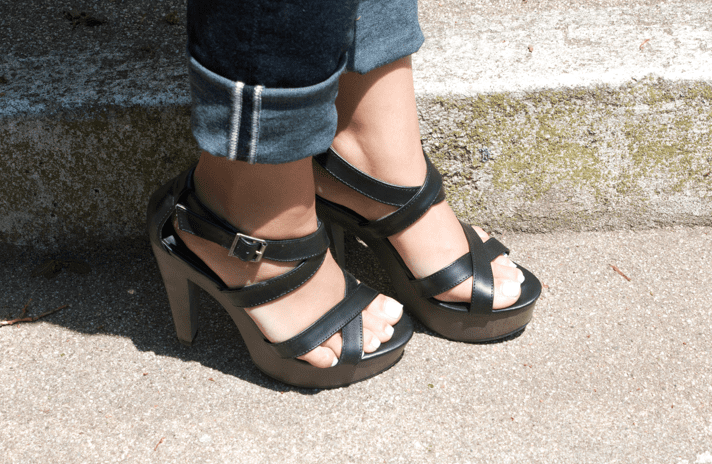 target heels strappysandals summer shoes missmejeans missyonmadison style blog blogger fashionblog fashionblogger jeans redtop longhair mirrored aviators styleblog styleblogger