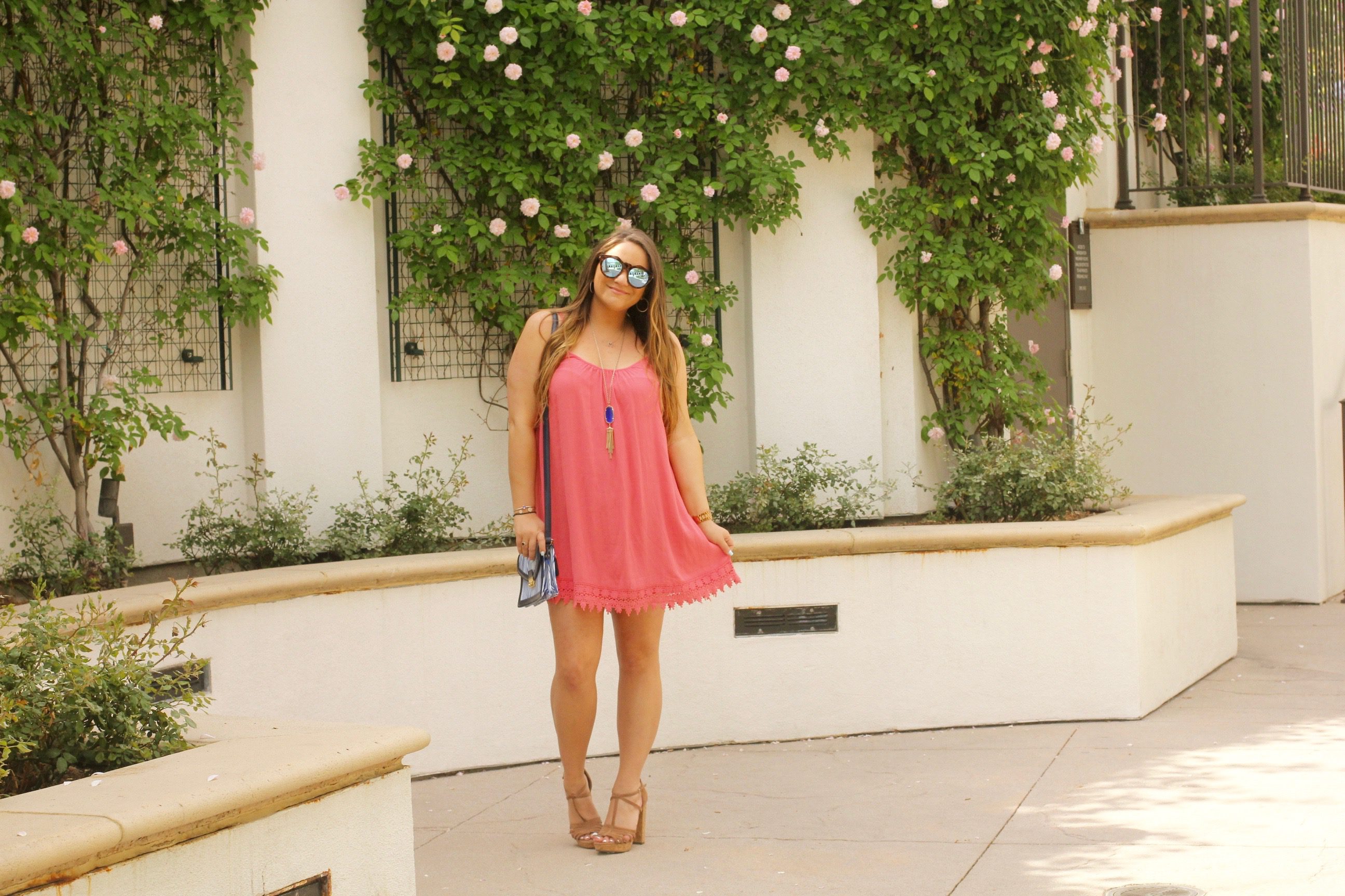 missyonmadison, melissa tierney, fashion blogger, fashion blog, summer style, summer trends, forever 21, nordstrom rack, cork heels, brown suede heels, kendra scott necklace, kendra scott rayne necklace, le specs sunglasses, coral dress, how to style coral, 