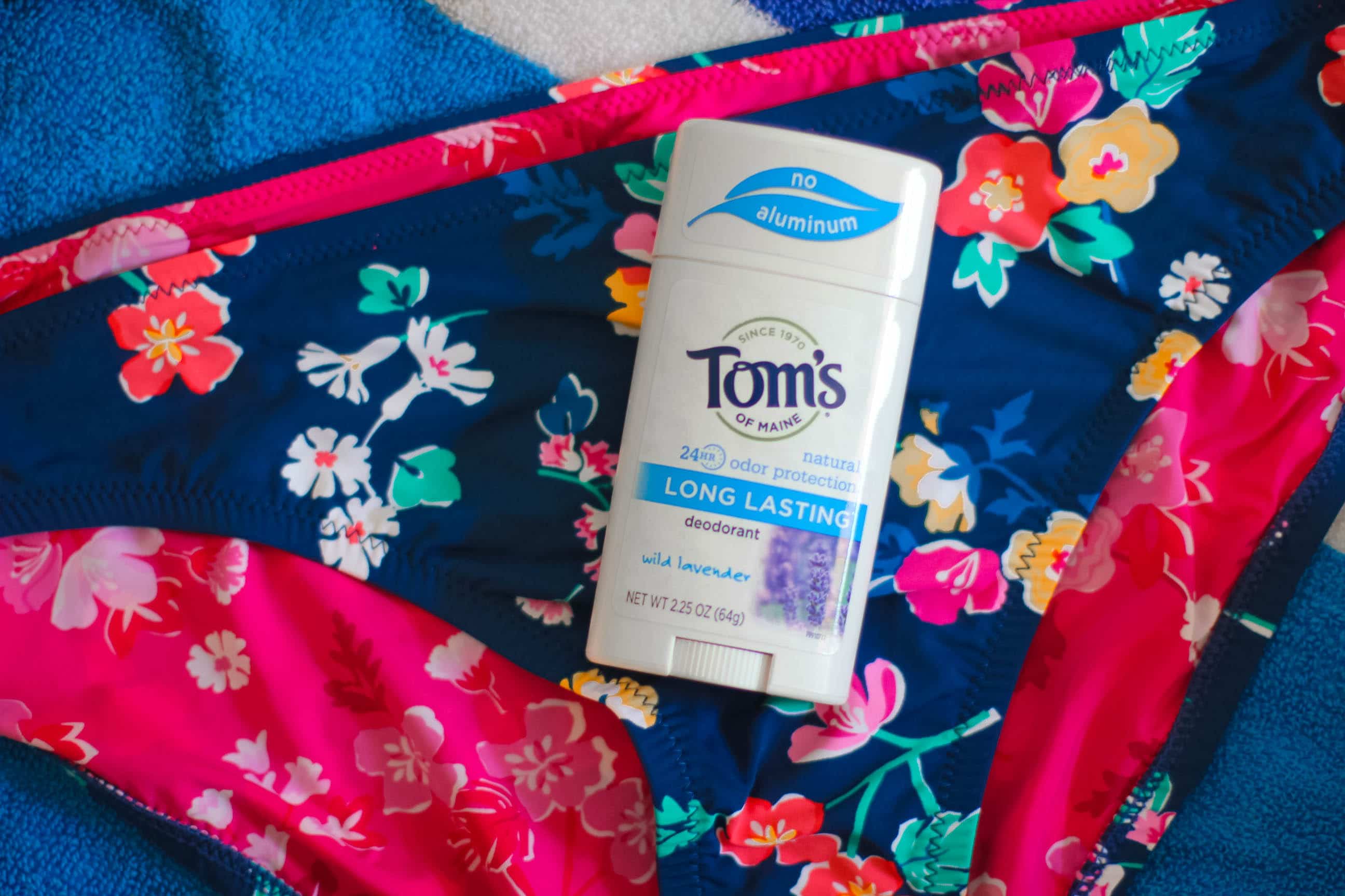 missyonmadison, missyonmadison instagram, melissa tierney, melissa tierney instagram, fashion blogger, beauty blogger, beauty buys, toms of maine, deodorant, stay fresh, fresh summer picks, whats in my bag, whats in my beach bag, hygiene, summer hygiene tips,