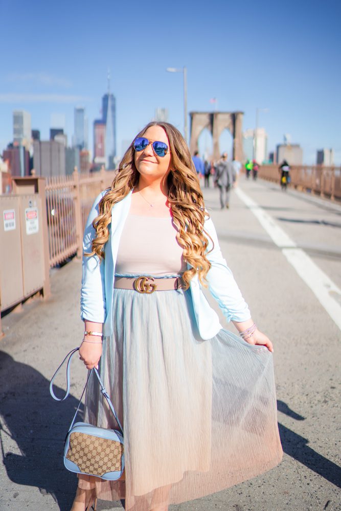 missyonmadison, missyonmadison instagram, la blogger, outfit inspo, outfit goals, ombre skirt, ombre tulle skirt, tulle skirt, nude patent leather pumps, gucci bag, gucci camera bag, tan crop top, beige crop top, bright blue blazer, blue blazer, turqoise blazer, gucci belt, ten gucci belt, rose gucci belt, brooklyn bridge, brooklyn bridge photoshoot, carrie bradshaw inspired, fashion blogger, style blogger, spring style, nude pumps,